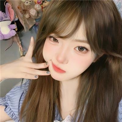 雾中的女孩
